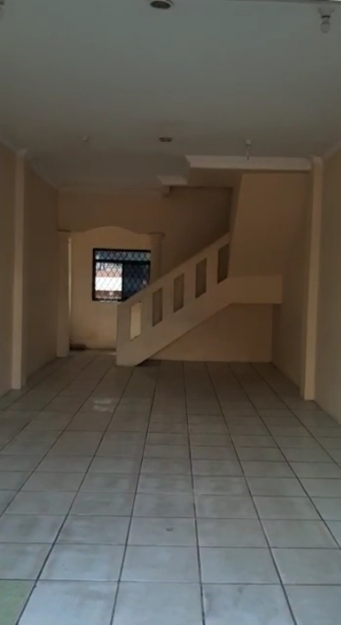 Ruko Disewakan di Jl. Akses UI Depok Jawa Barat